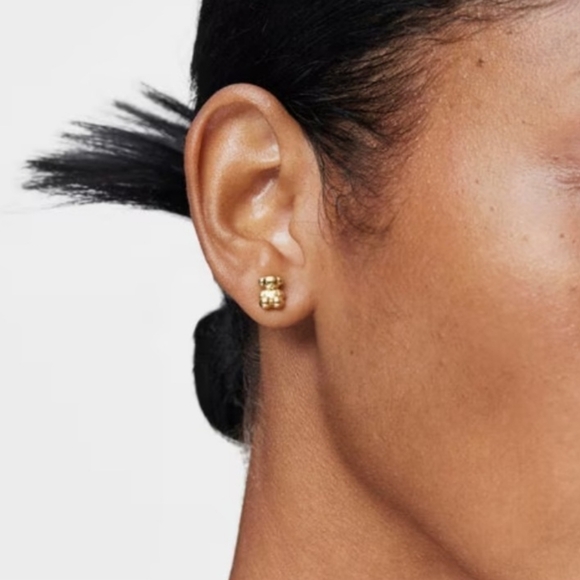 NEW! Woman  Gold Earrings with bear charm TOUS Bold Bear. Earring size: 8 mm. - Picture 4 of 4